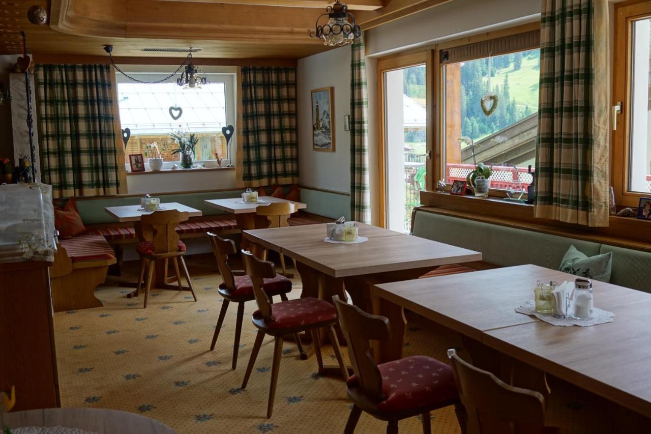 Pension Hasenfluh Lech am Arlberg Exterior foto